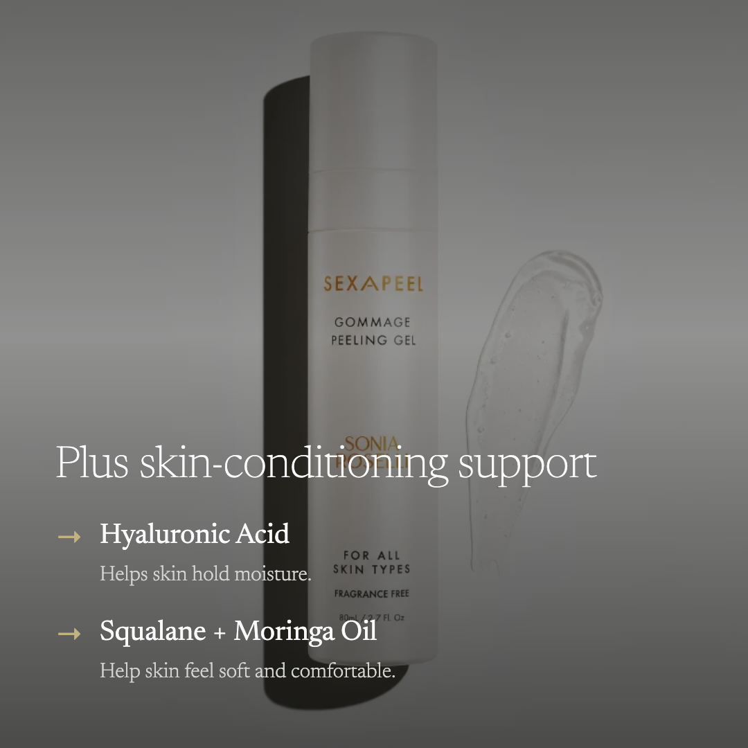 A white cylindrical bottle of SEXAPEEL Gommage Peeling Gel stands against a dark gray gradient background with a translucent gel smear to the right. White marketing text on the left lists skin-conditioning benefits: Hyaluronic Acid, Squalane + Moringa Oil.