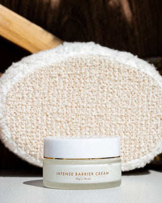 Intense Barrier Cream on spa background