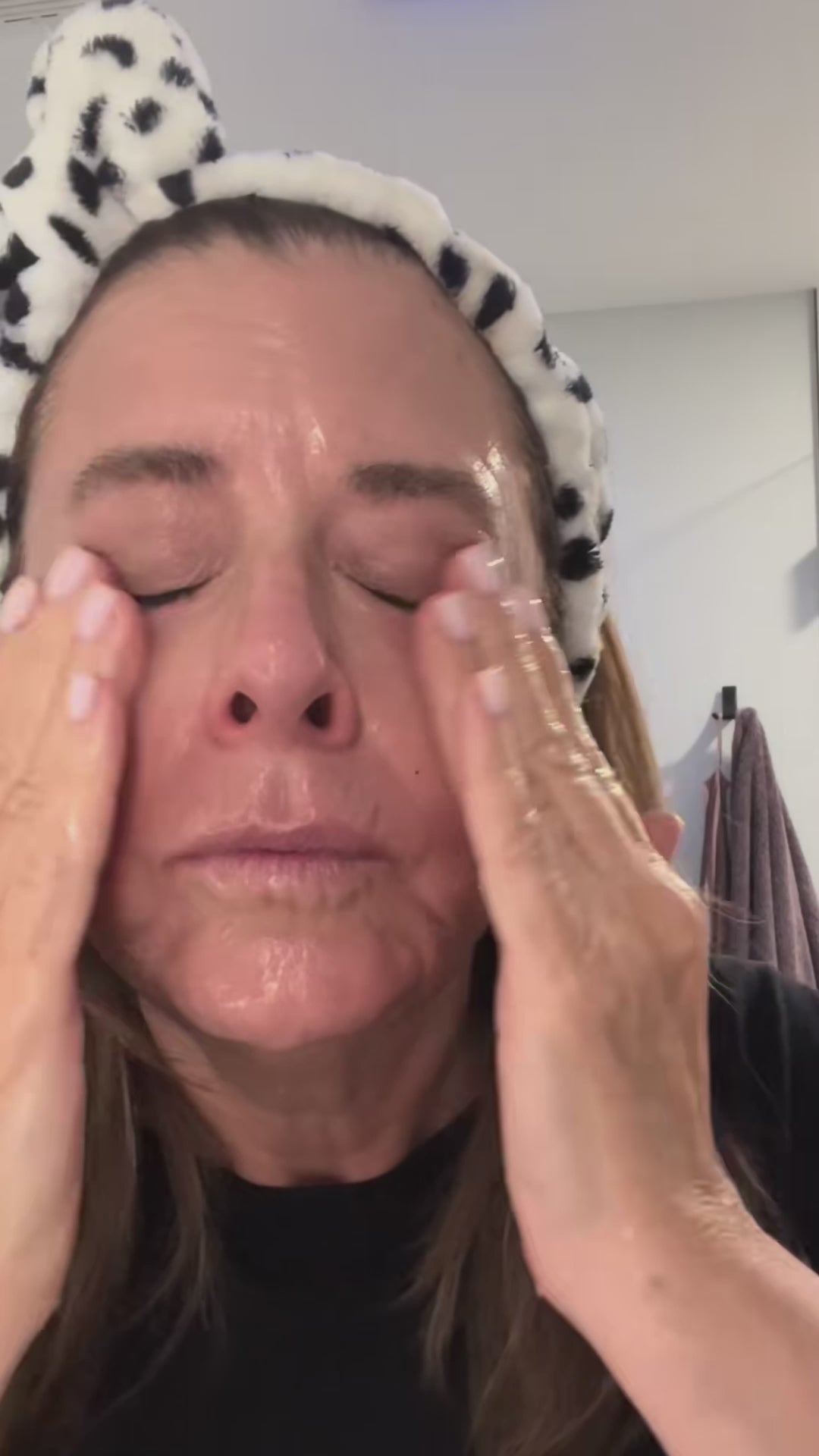 Sonia Roselli Beauty shoppable video content